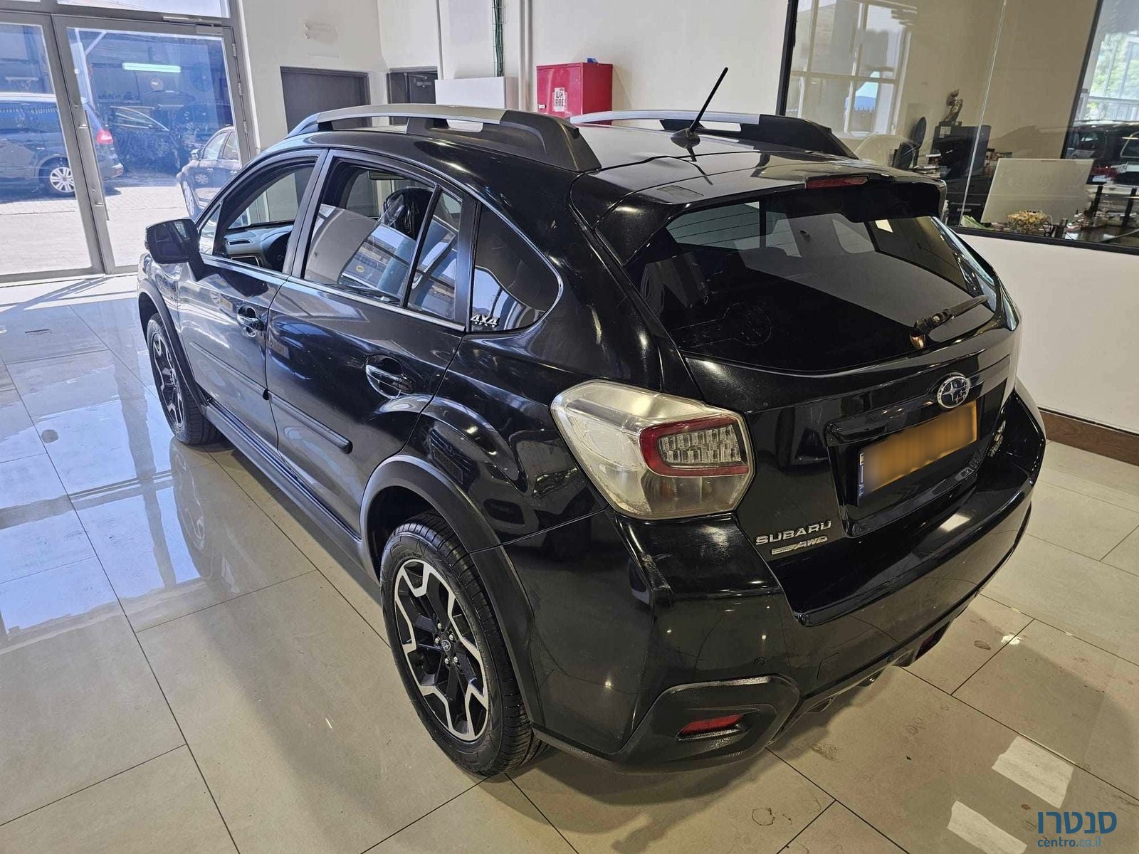 2017' Subaru XV photo #4