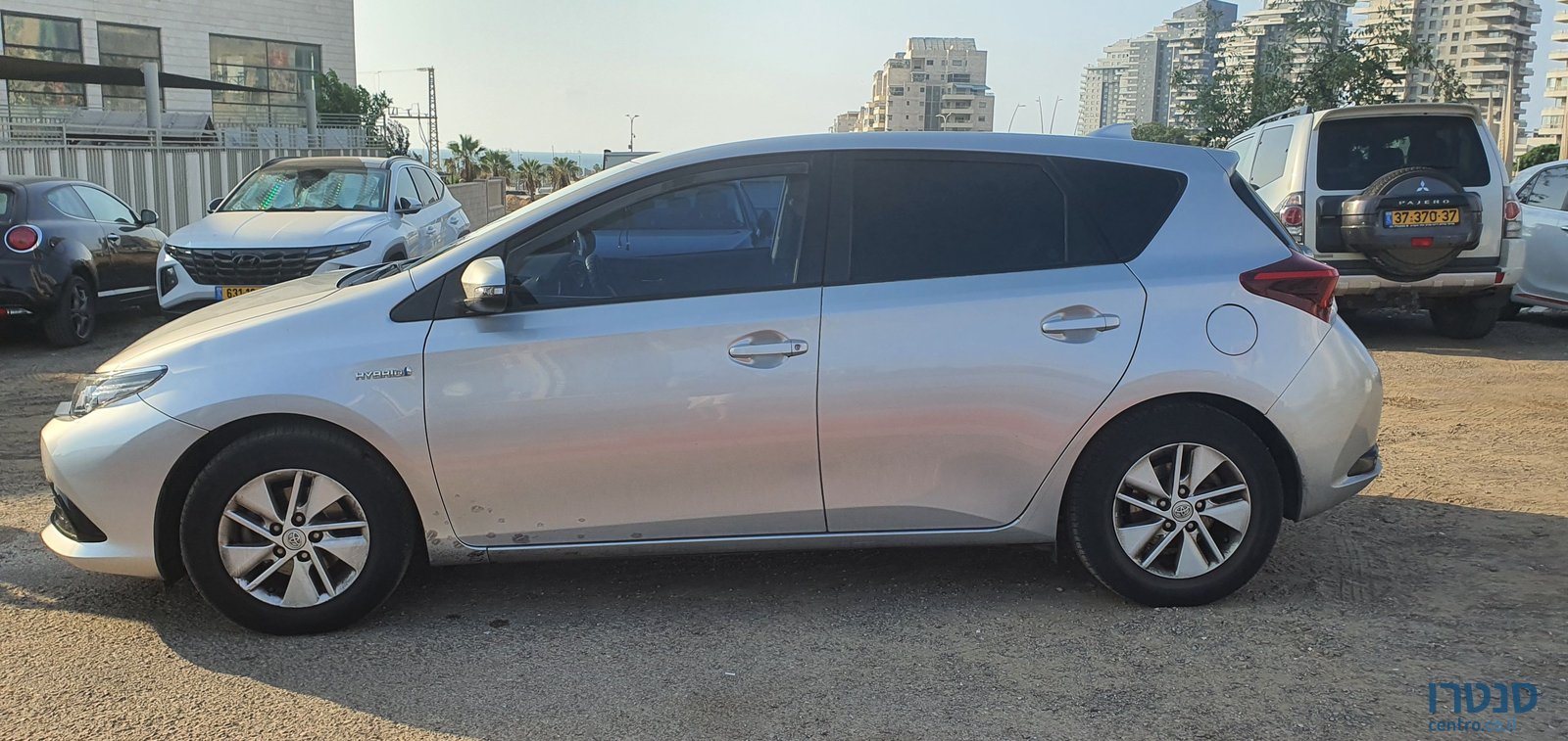 2017' Toyota Yaris טויוטה אוריס photo #2