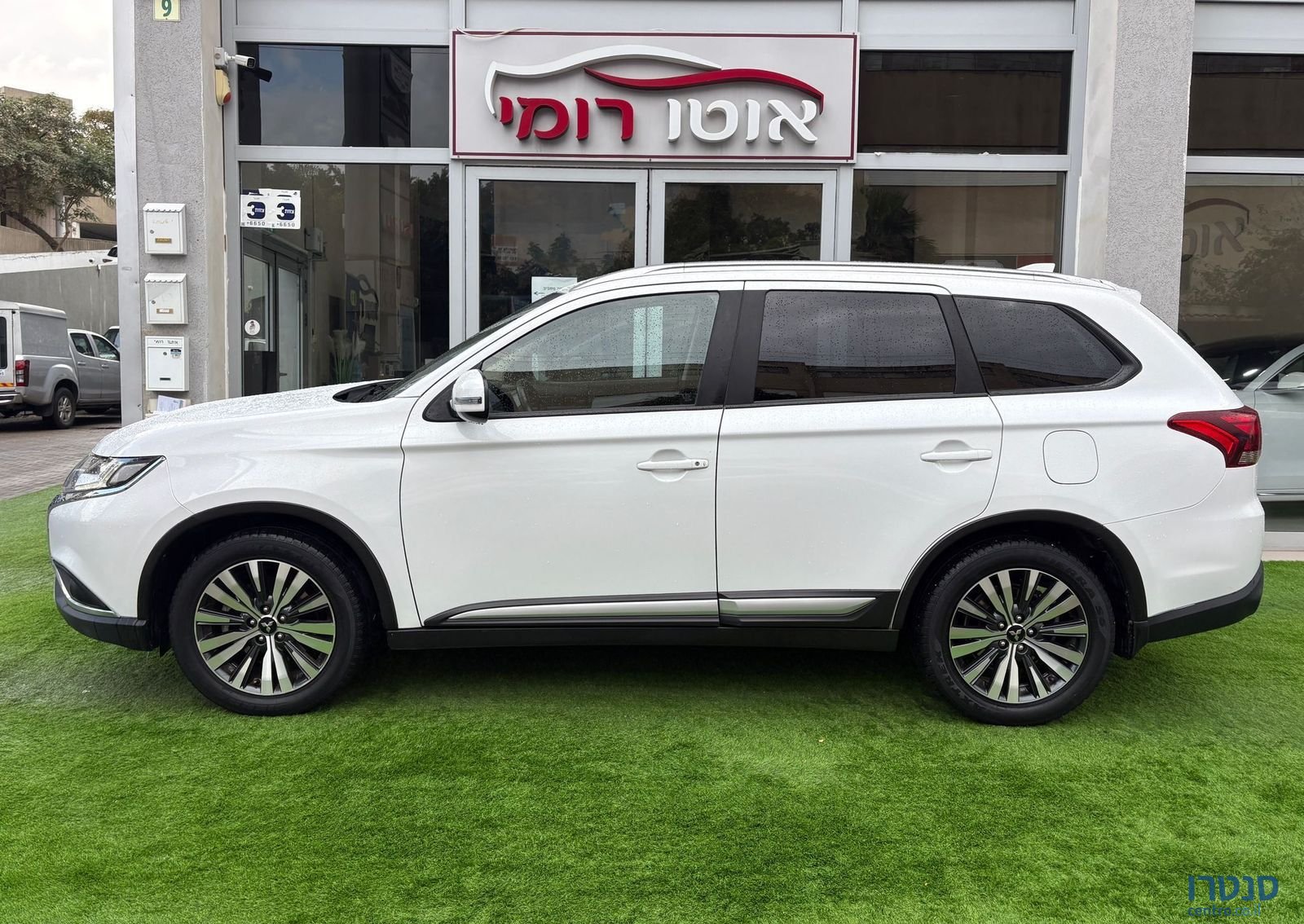 2020' Mitsubishi Outlander מיצובישי אאוטלנדר photo #5