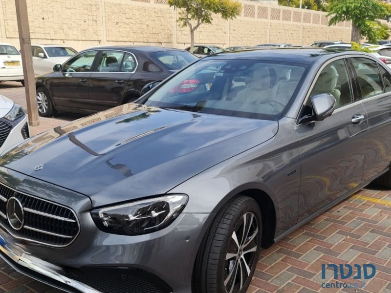 2021' Mercedes-Benz E-Class מרצדס photo #3