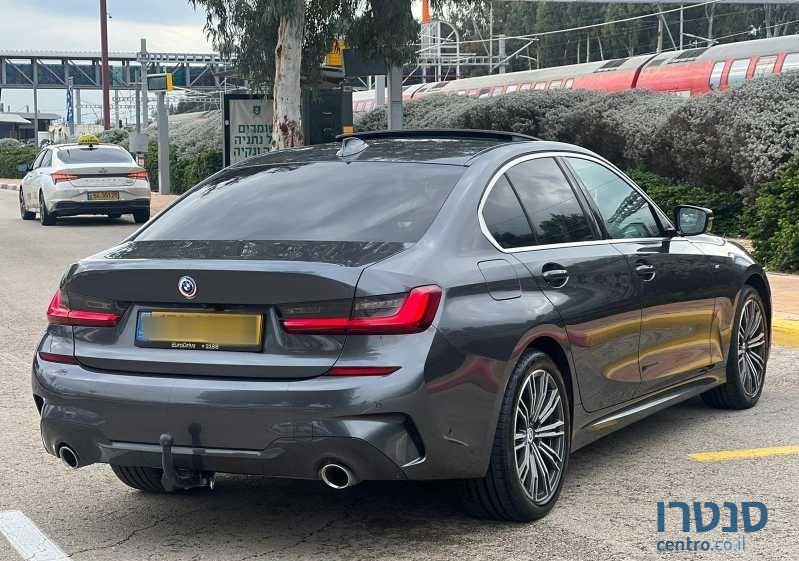 2022' BMW 3 Series ב.מ.וו סדרה 3 photo #4