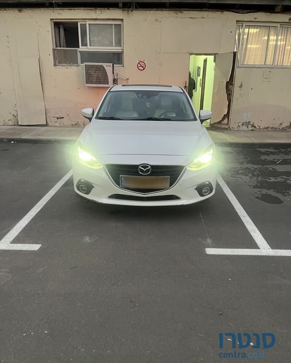 2015' Mazda 3 מאזדה photo #1