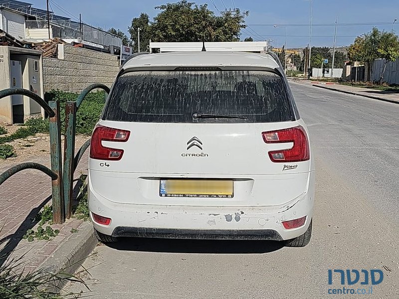 2015' Citroen C4 Picasso סיטרואן C4 פיקאסו photo #2