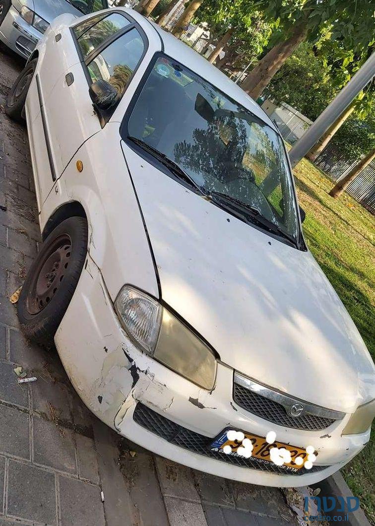 2001' Mazda 323 מאזדה photo #2