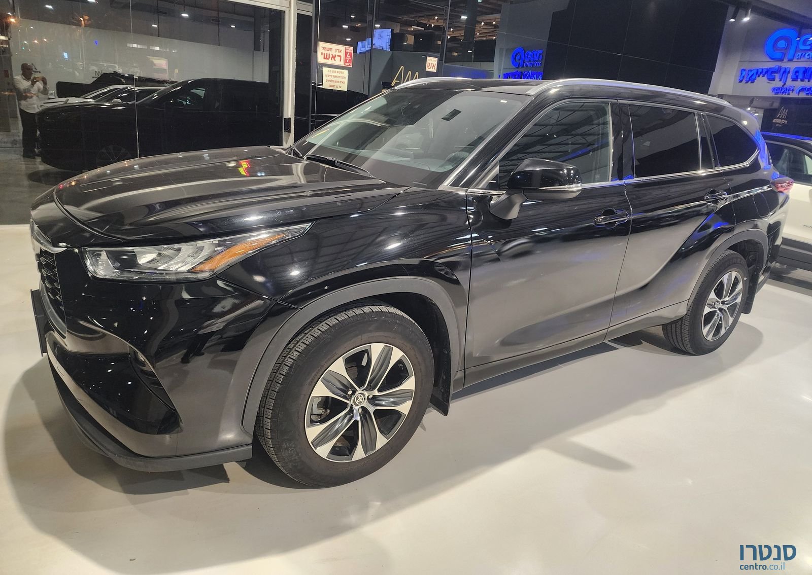 2020' Toyota Highlander טויוטה היילנדר photo #1