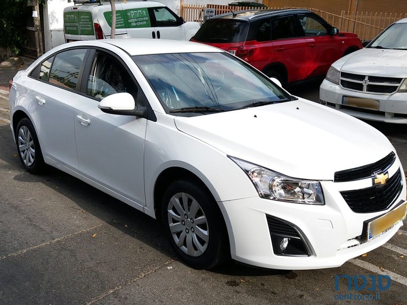 2014' Chevrolet Cruze photo #2