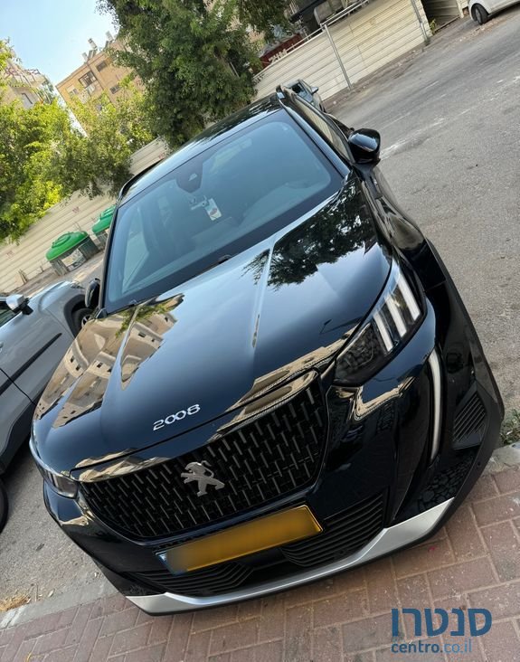 2023' Peugeot 2008 פיג'ו photo #1