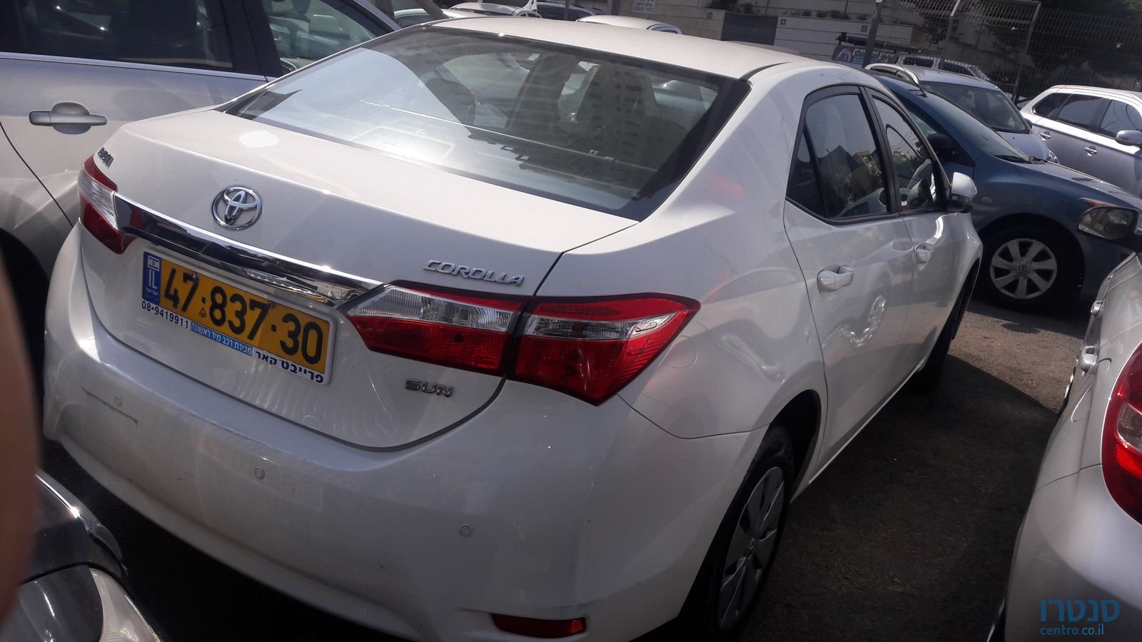 2014' Toyota Corolla photo #2