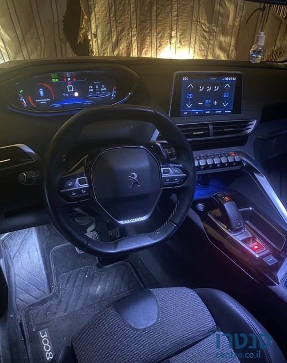 2020' Peugeot 3008 פיג'ו photo #2