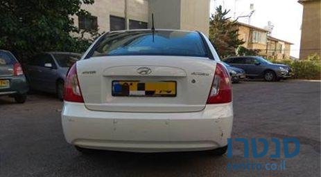 2010' Hyundai Accent יונדאי אקסנט photo #1