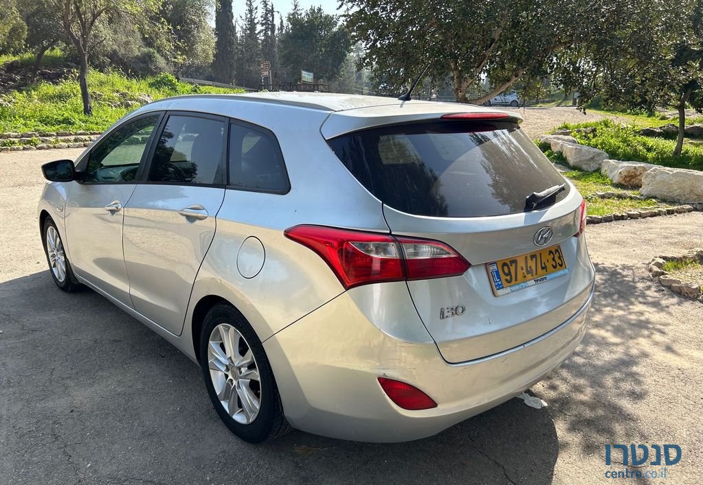 2015' Hyundai i30 יונדאי photo #6