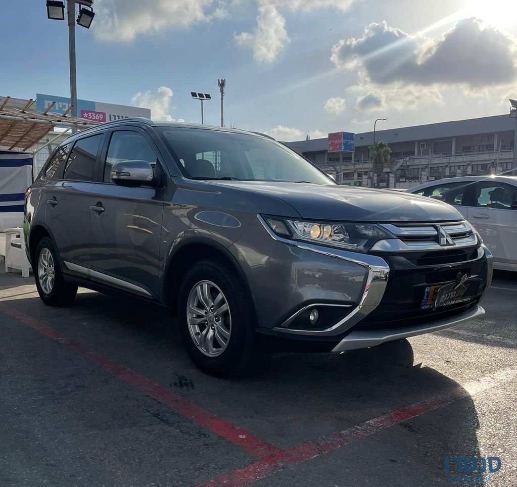 2017' Mitsubishi Outlander מיצובישי אאוטלנדר photo #4