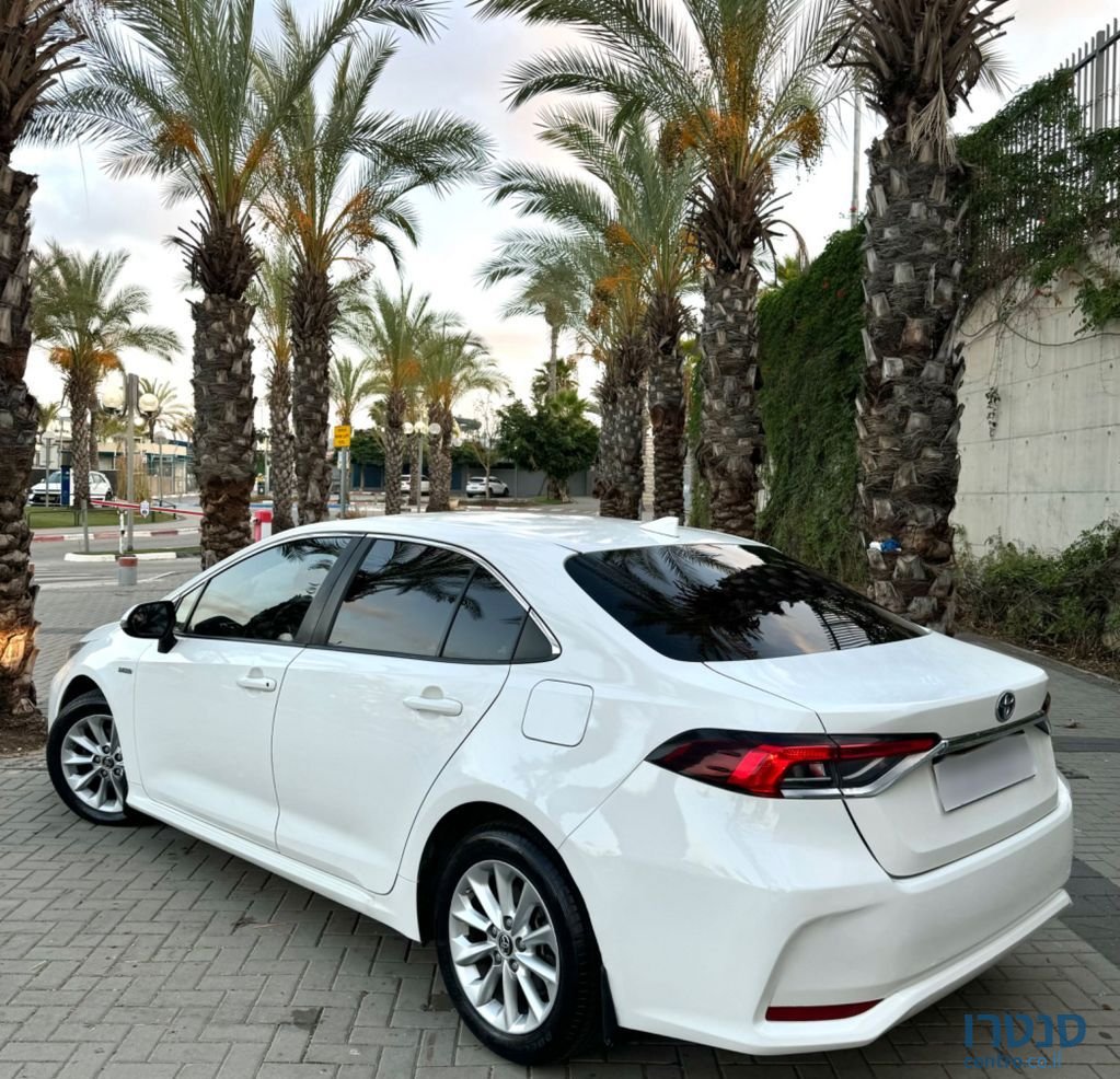 2019' Toyota Corolla טויוטה קורולה photo #5