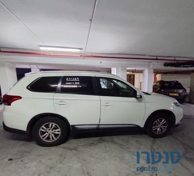 2016' Mitsubishi Outlander מיצובישי אאוטלנדר photo #4