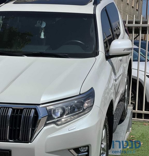 2019' Toyota Land Cruiser טויוטה לנד קרוזר photo #1