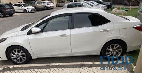 2017' Toyota Corolla טויוטה קורולה photo #2
