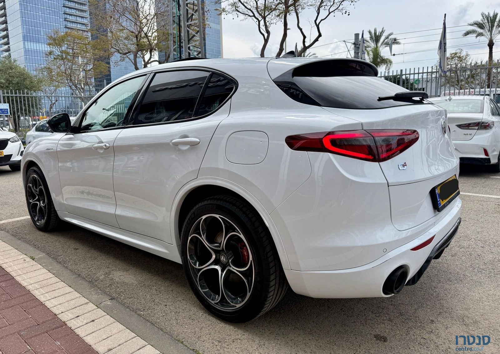 2023' Alfa Romeo Stelvio אלפא רומיאו סטלביו photo #6