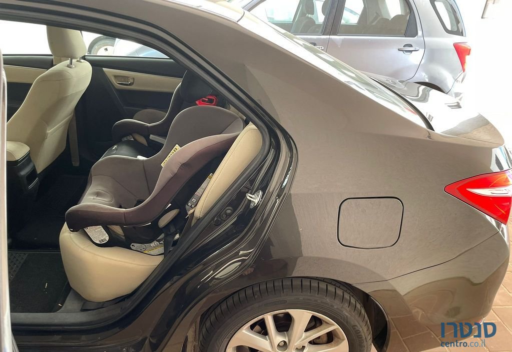 2015' Toyota Corolla טויוטה קורולה photo #3