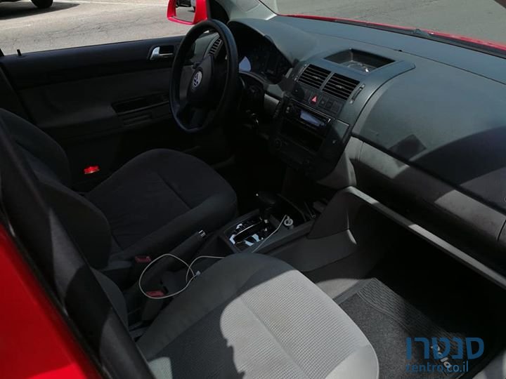 2003' Volkswagen Polo photo #3