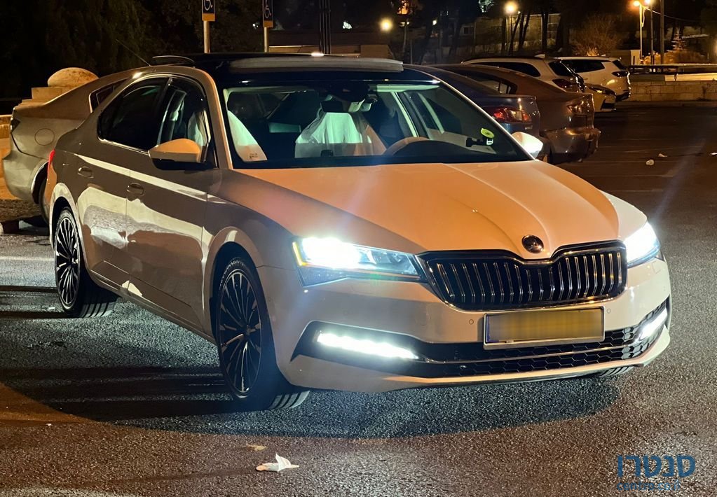2020' Skoda Superb סקודה סופרב photo #1