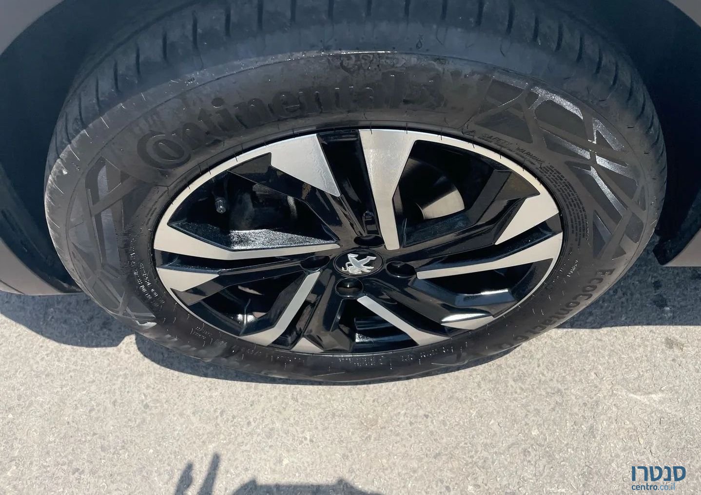 2023' Peugeot 2008 פיג'ו photo #6