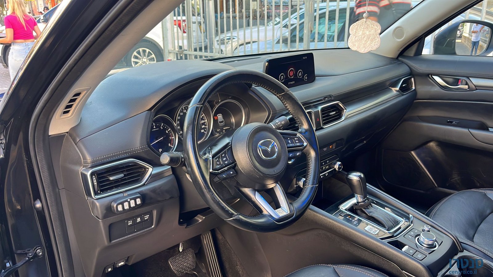 2020' Mazda CX-5 photo #2