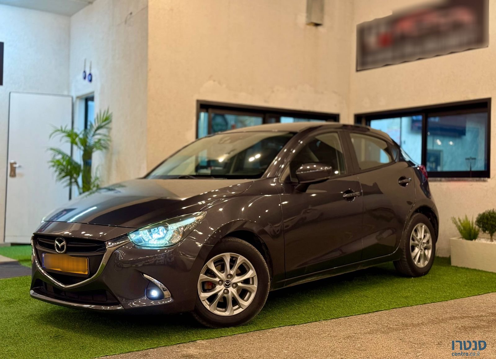 2018' Mazda 2 מאזדה photo #3
