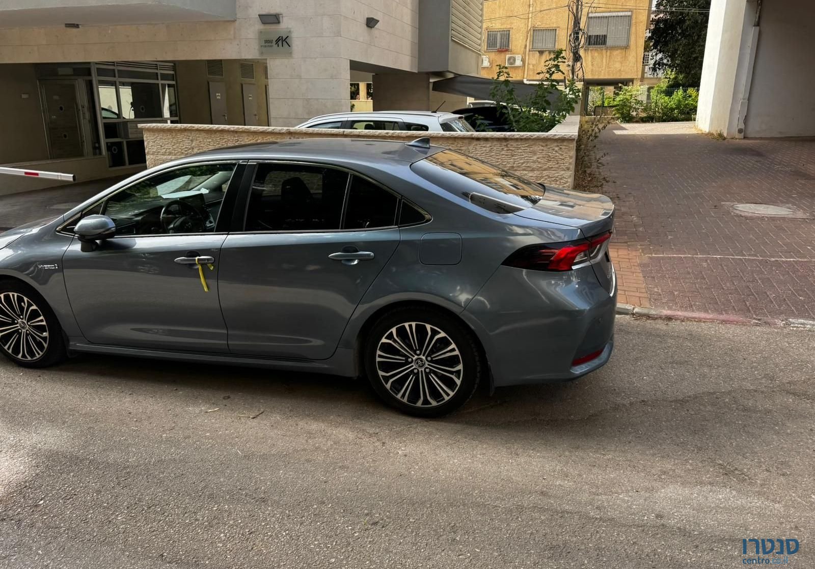 2020' Toyota Corolla טויוטה קורולה photo #3