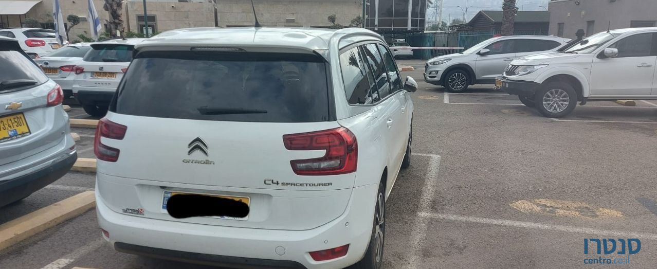 2019' Citroen C4 Picasso סיטרואן C4 פיקאסו photo #3