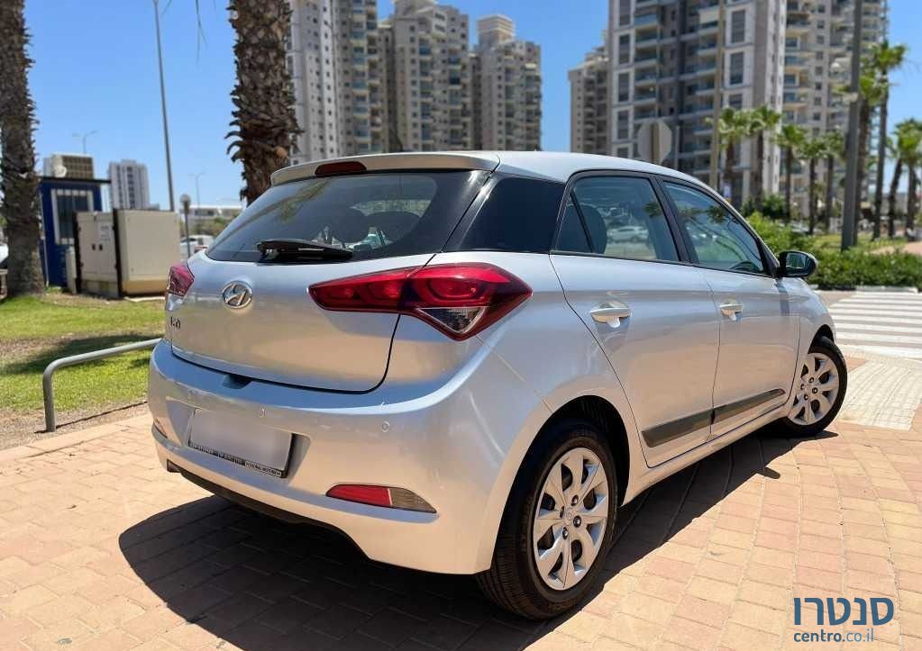 2018' Hyundai i20 יונדאי photo #4