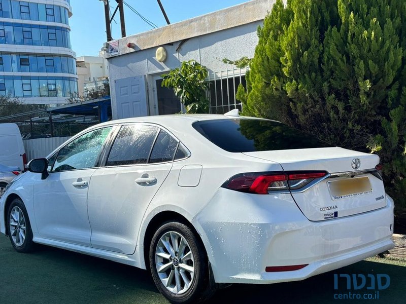 2021' Toyota Corolla טויוטה קורולה photo #2