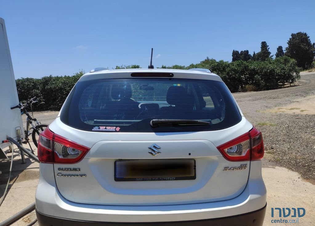 2014' Suzuki SX4 סוזוקי קרוסאובר photo #2