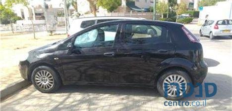 2010' Fiat Punto איבו אקטיב photo #1