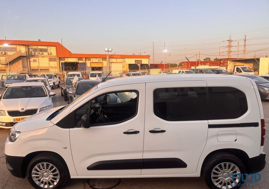 2021' Toyota City טויוטה סיטי photo #4