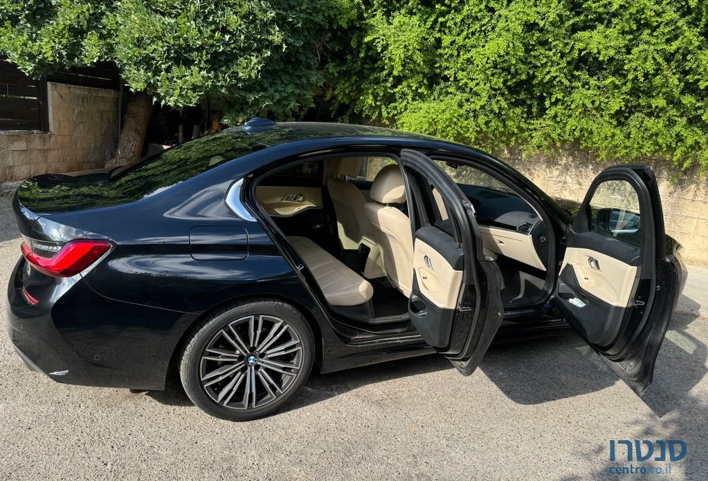 2022' BMW 3 Series ב.מ.וו סדרה 3 photo #5