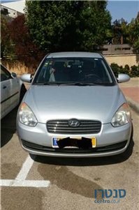 2009' Hyundai Accent photo #2