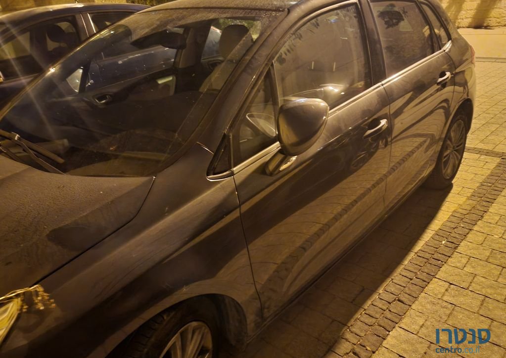 2011' Citroen C4 סיטרואן photo #4