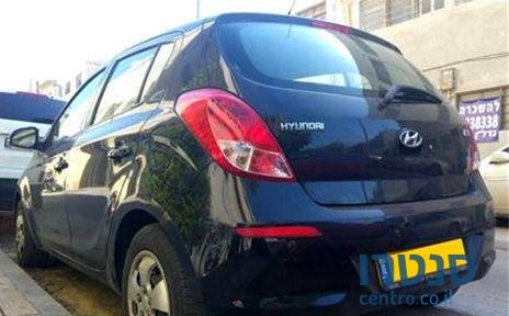 2012' Hyundai i20 photo #2