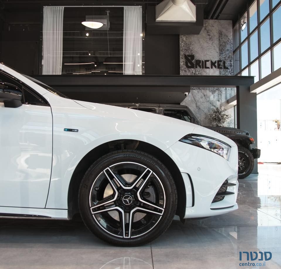 2022' Mercedes-Benz A-Class מרצדס photo #5