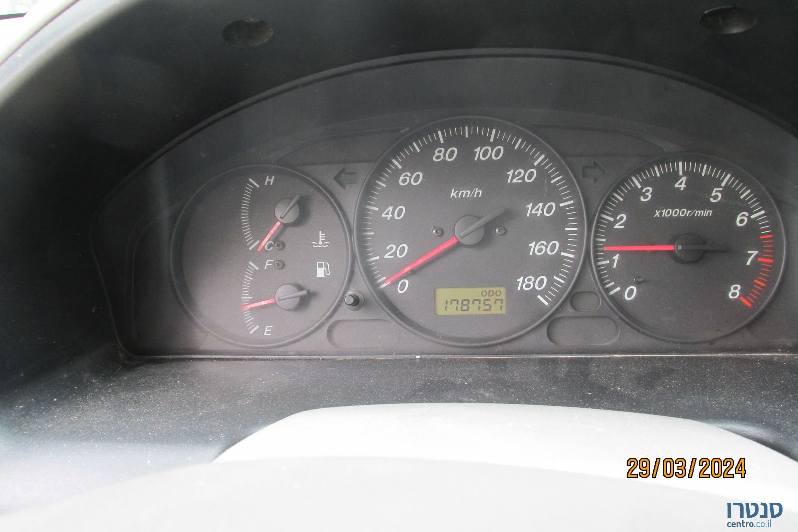 2002' Mazda Demio מאזדה דמיו photo #6