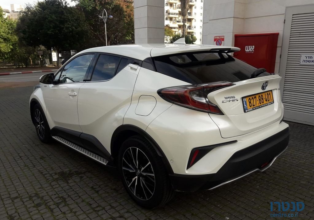 2019' Toyota C-Hr טויוטה photo #3