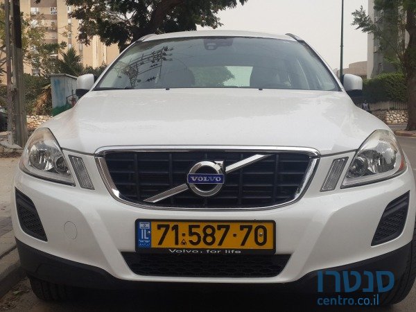 2011' Volvo XC60 photo #1