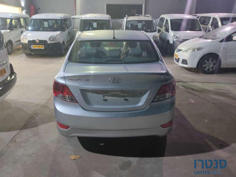 2016' Hyundai i25 יונדאי photo #2