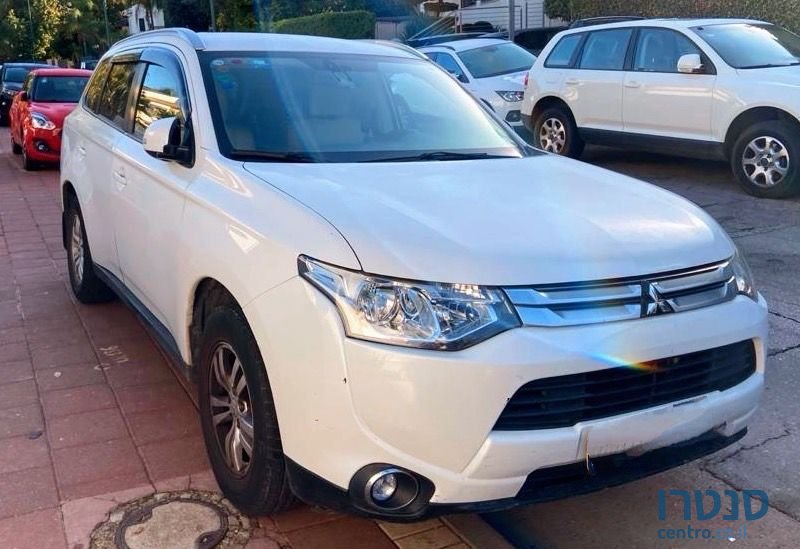 2015' Mitsubishi Outlander מיצובישי אאוטלנדר photo #1