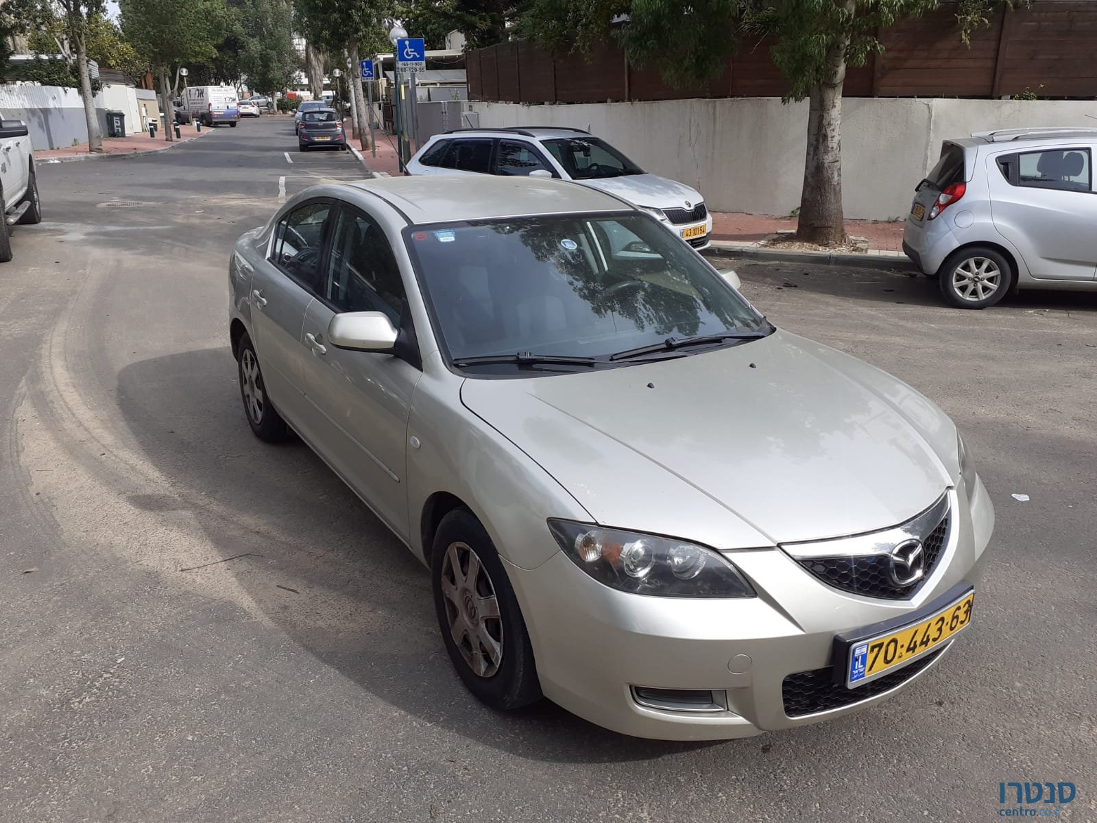 2008' Mazda 3 photo #1