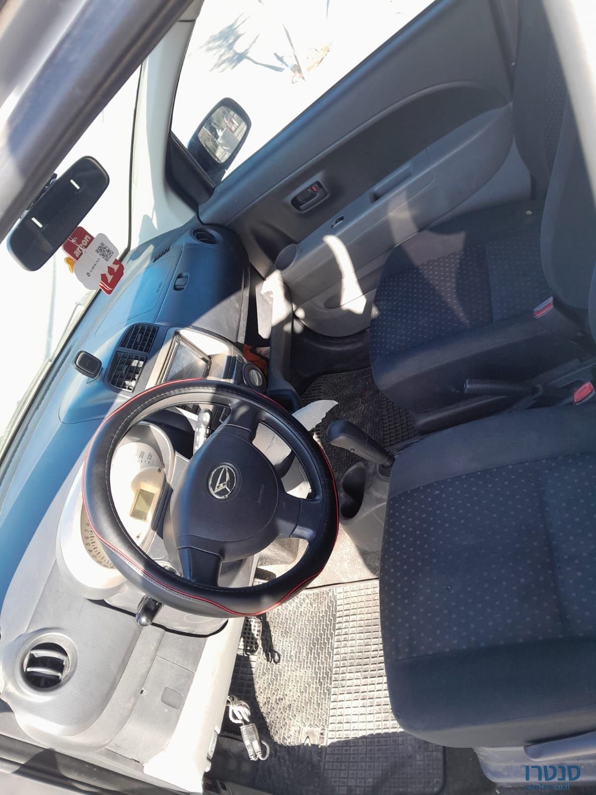 2009' Daihatsu Sirion דייהטסו סיריון photo #3