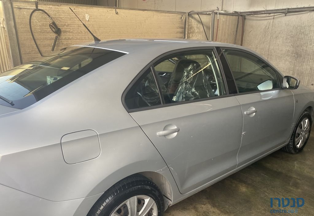 2014' Skoda Rapid סקודה ראפיד photo #4