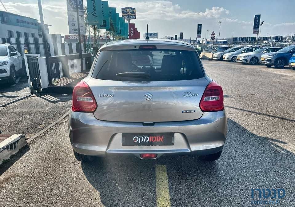 2021' Suzuki Swift סוזוקי סוויפט photo #6