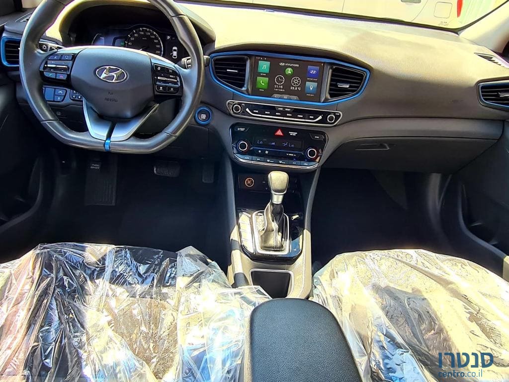 2018' Hyundai IONIQ photo #5