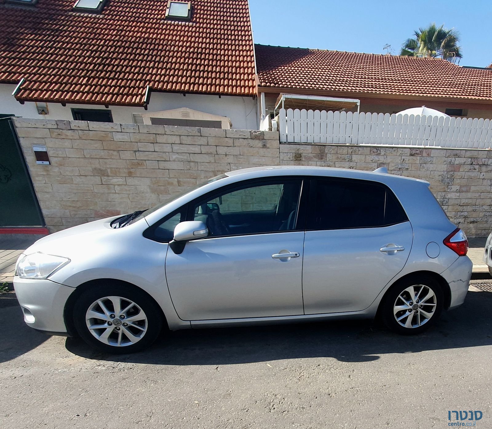 2010' Toyota Yaris טויוטה אוריס photo #2